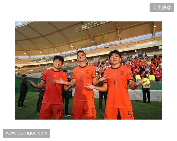 官方：徐彬加盟英超狼队