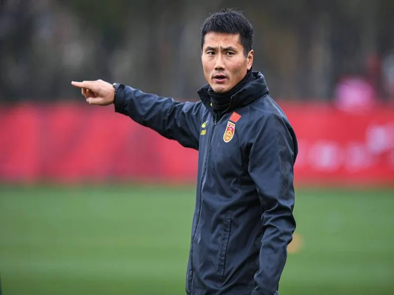 苏超村超能踢进国足吗？邵佳一：可以先去中乙中甲，再到中超试试